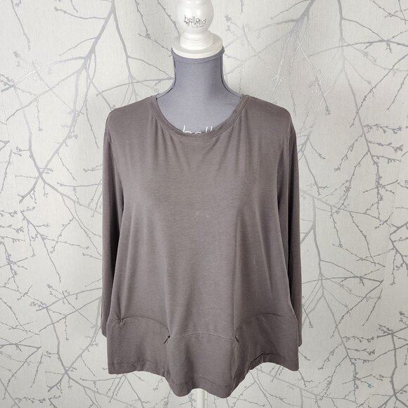 Bitte Kai Rand Beige Taupe Round Neck Tee w/ Zippered Pockets - Picture 1 of 6